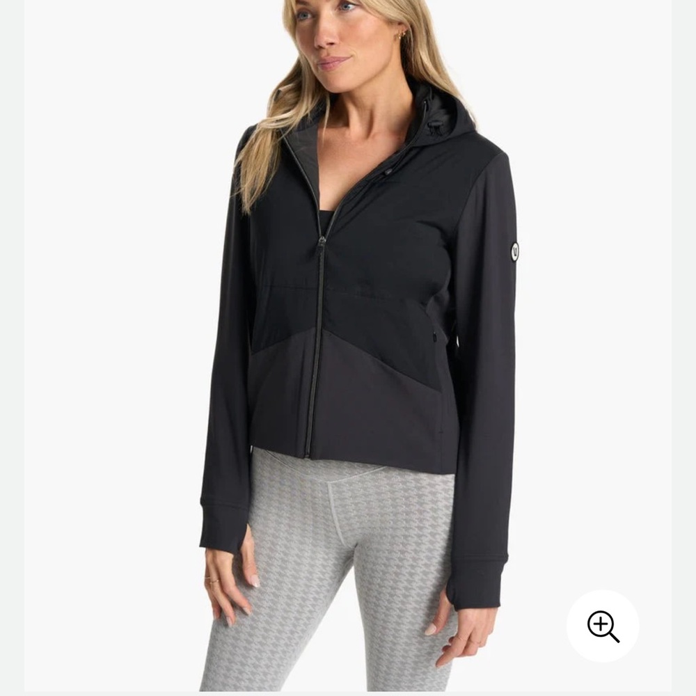 Vuori “Chilled Out” Full Zip
